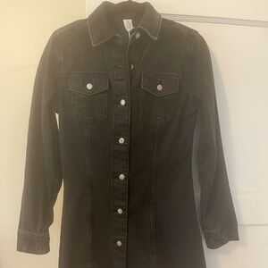H & M long sleeved denim button down dress